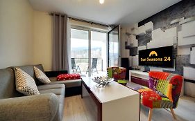 Eleganckie Apartamenty Sun Seasons 24 w Świeradowie Zdroju z Widokiem na Góry by Noclegi Renters